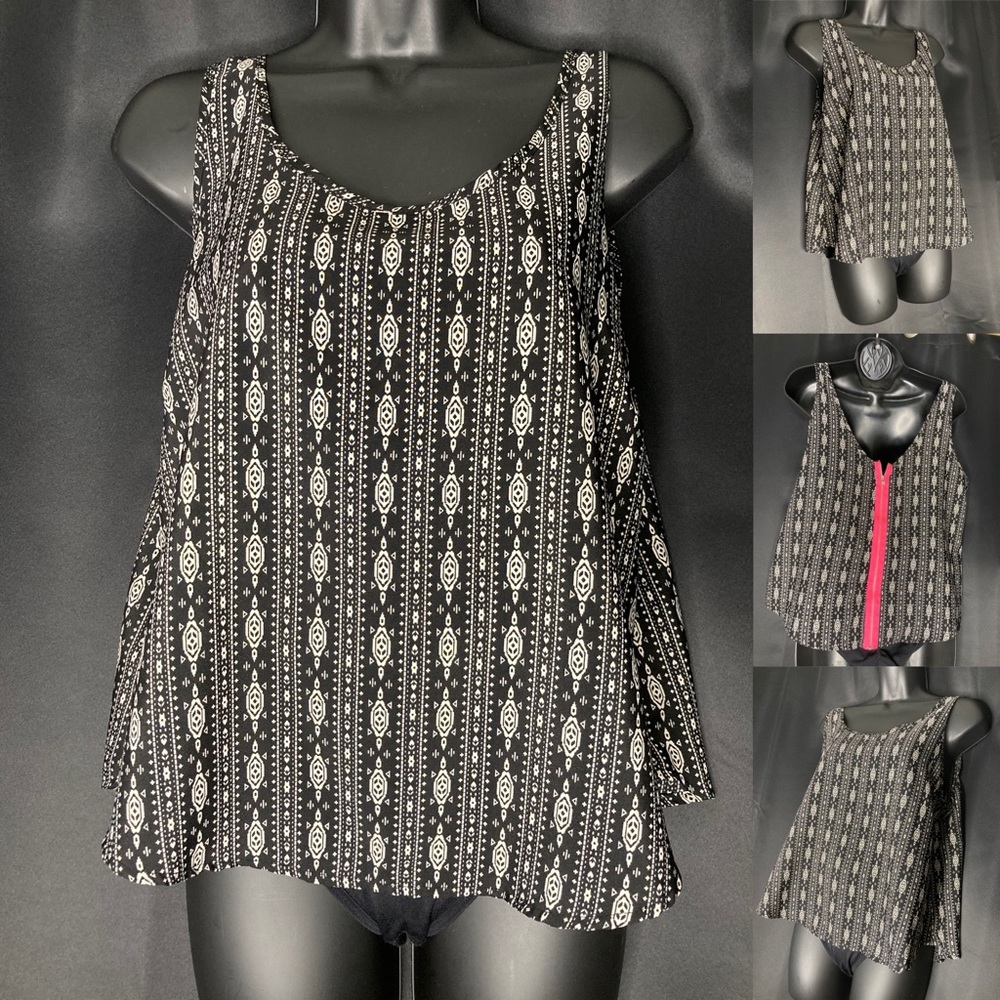 Black and white print Flowing sleeveless tank M